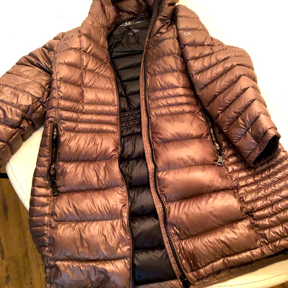 CK lightweight bubble coat